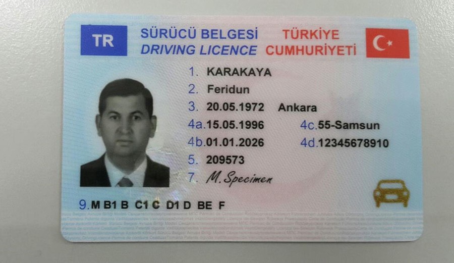 نمونه گواهینامه رانندگی ترکیه